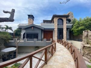 גגון זכוכית